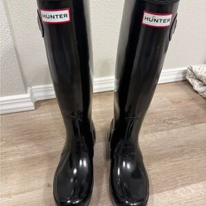 Hunter Glossy Black Tall Boots